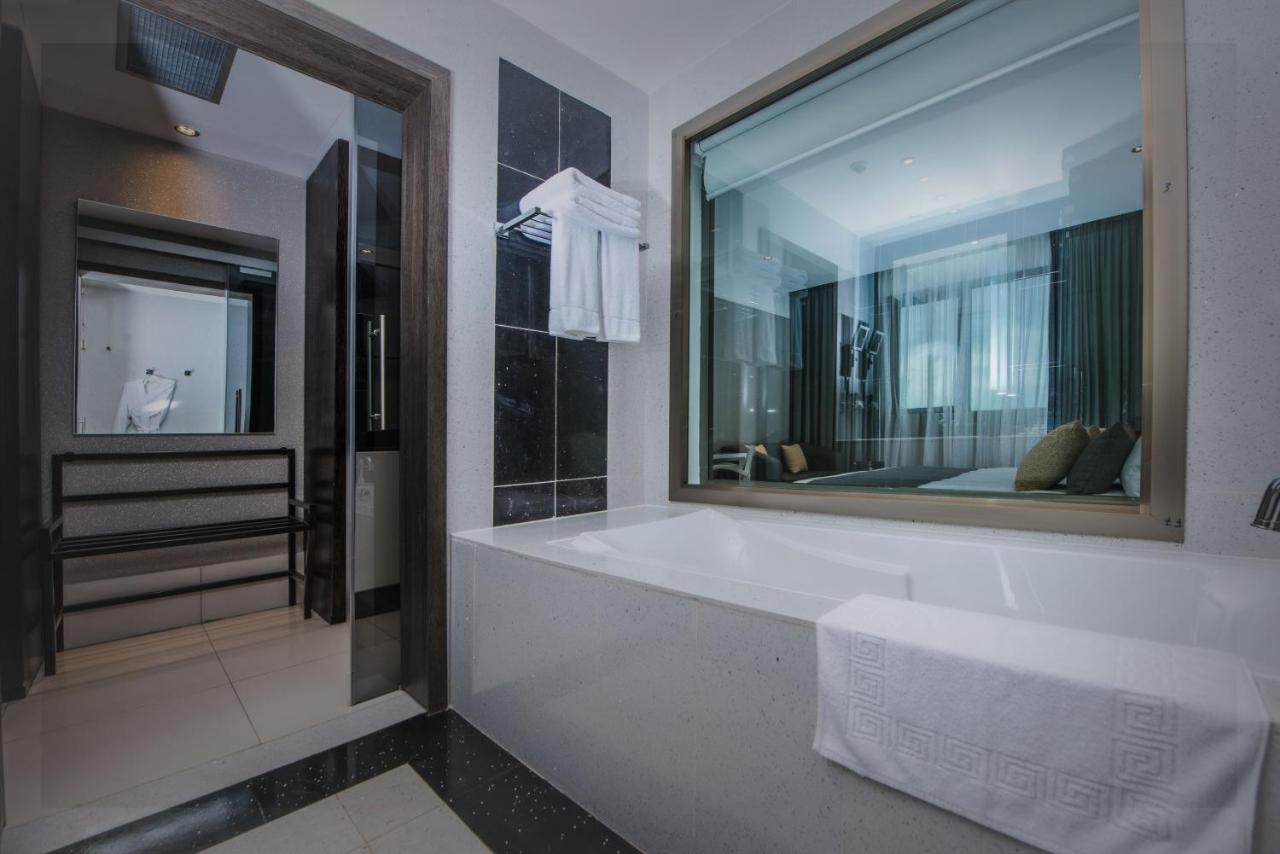Krystal Palace Douala Extérieur photo